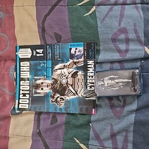 Eaglemoss Doctor Who Figurine of a Cyberman